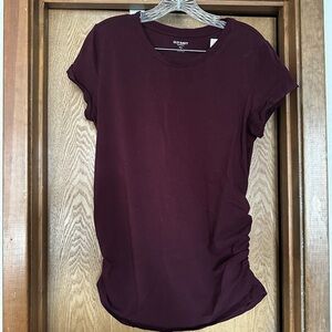 Old Navy Maternity Women's Maroon Short Sleeve Tee